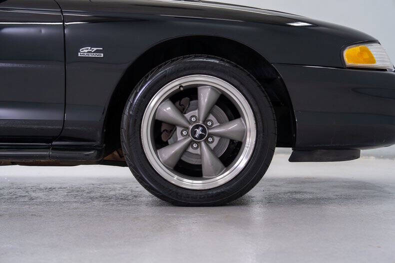 1995 Ford Mustang