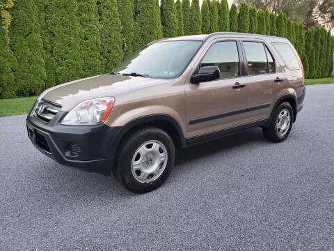 2005 Honda CR-V for sale at Kingdom Autohaus LLC in Landisville PA