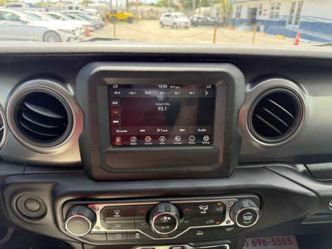 2023 Jeep Gladiator Willys