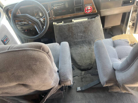 1989 Ford E-Series E-150