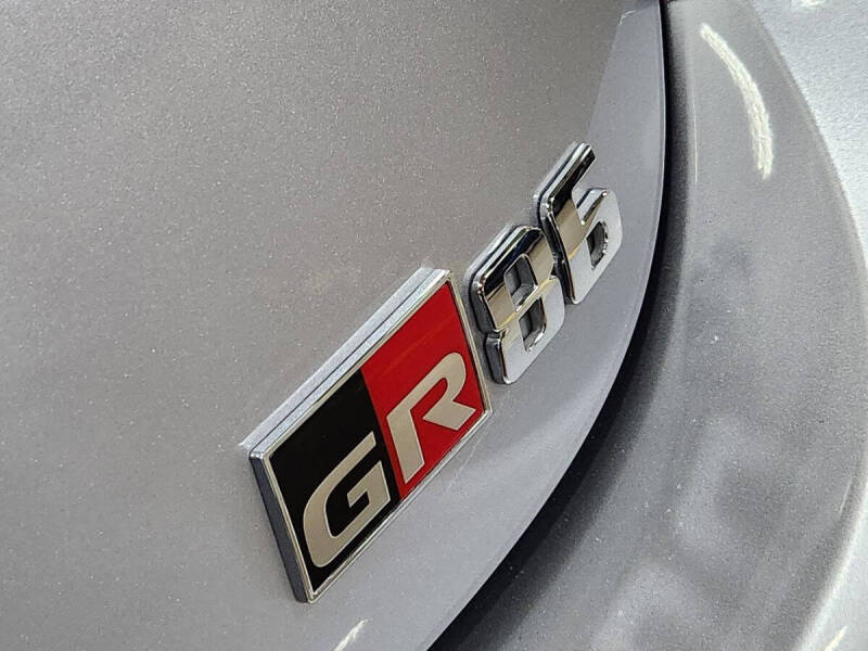 2024 Toyota GR86 Premium