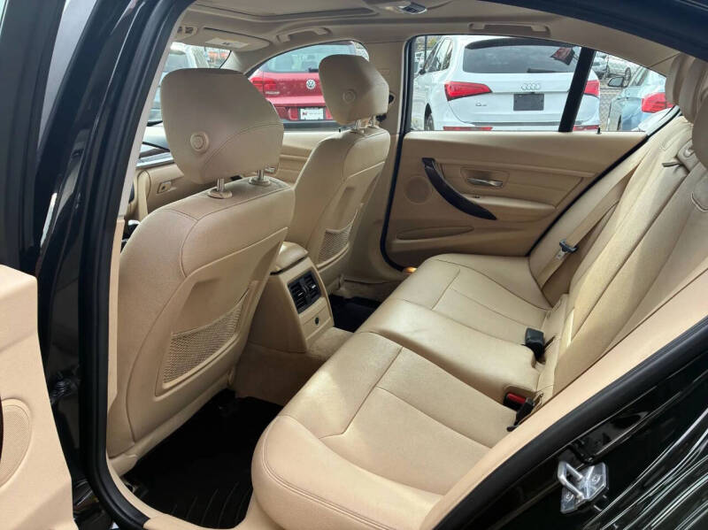 2015 BMW 3 Series 328i