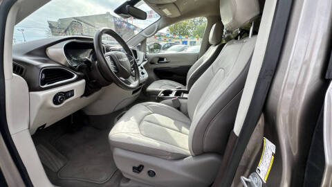 2018 Chrysler Pacifica Touring L