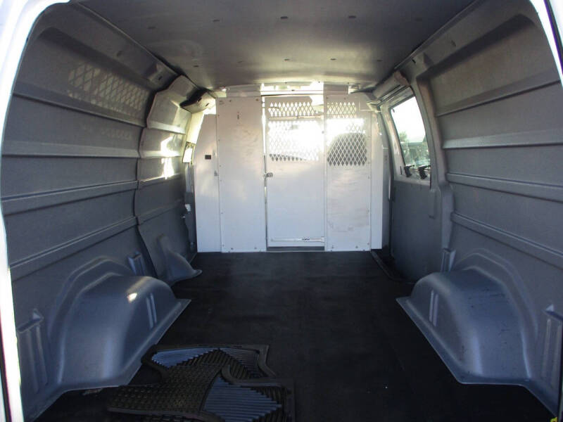 2006 Ford E-Series E-350 SD