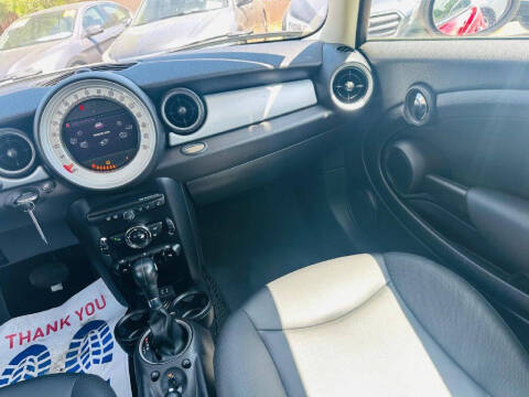 2013 MINI Hardtop Cooper