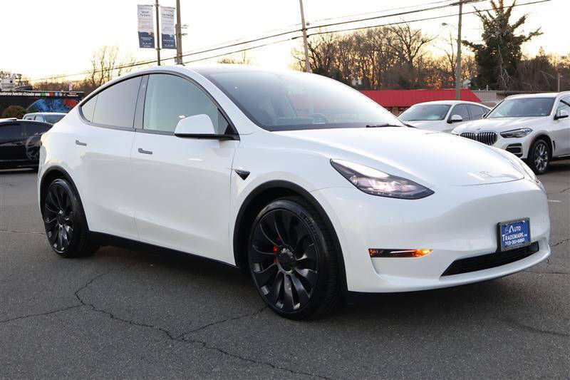 2023 Tesla Model Y Performance