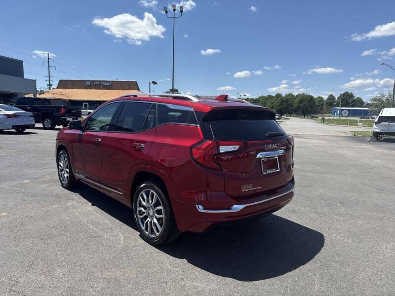 2023 GMC Terrain Denali