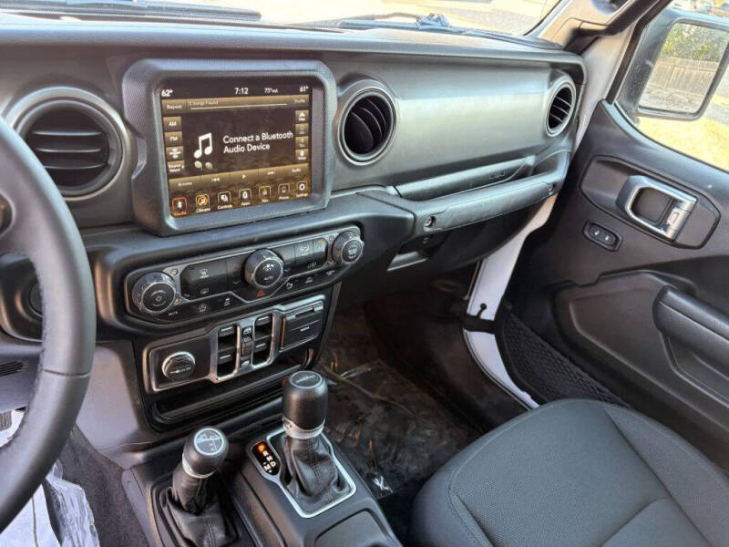 2023 Jeep Gladiator Sport S