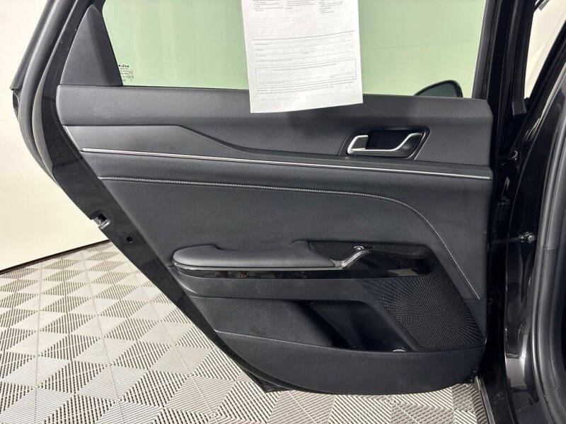 2025 Kia K5