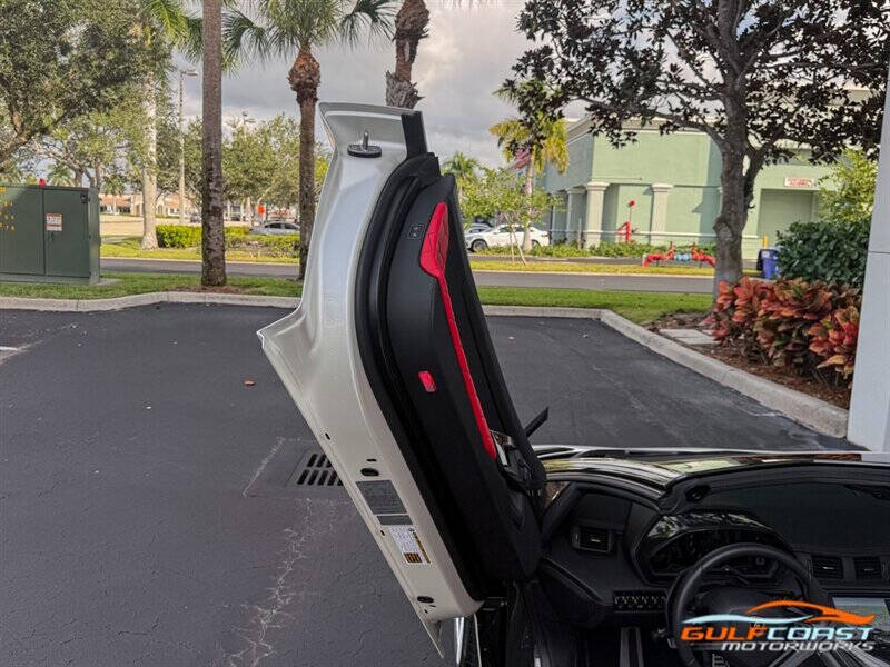 2018 Lamborghini Aventador LP 740-4 S