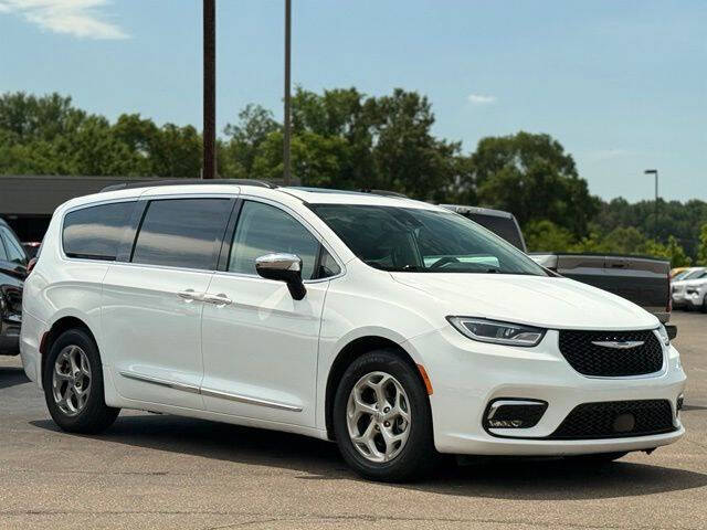 2023 Chrysler Pacifica Limited