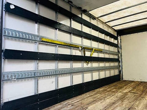 2016 Isuzu NPR DSL REG AT