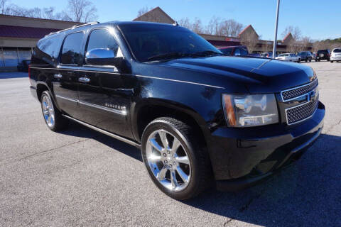 2014 Chevrolet Suburban for sale at AutoQ Cars & Trucks in Mauldin SC