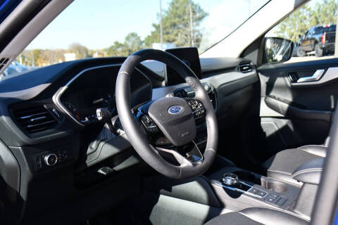 2022 Ford Escape SEL