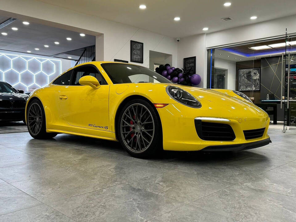 2018 Porsche 911 for sale at Alpha Auto Long Island in Westbury, NY