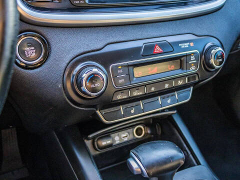 2020 Kia Sorento S V6