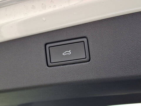 2026 Volkswagen Tiguan SE R-Line Black 4Motion