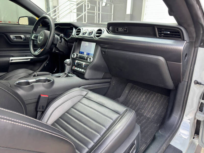 2021 Ford Mustang Mach 1