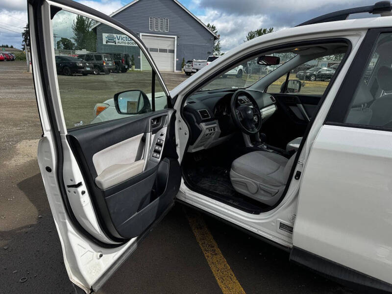 2016 Subaru Forester 2.5i