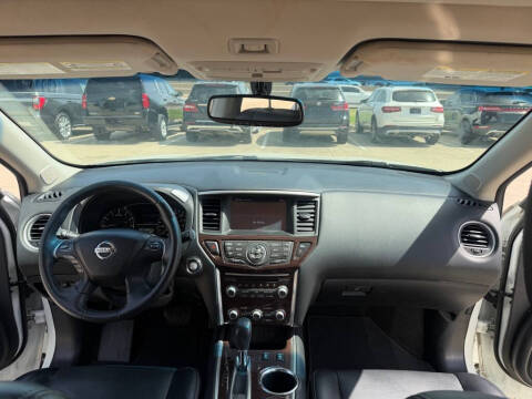 2015 Nissan Pathfinder