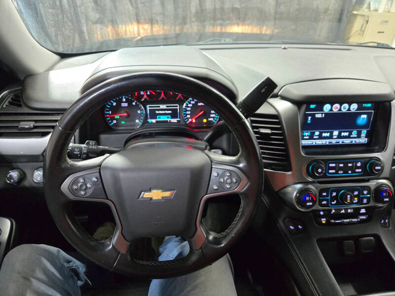 2018 Chevrolet Suburban LT