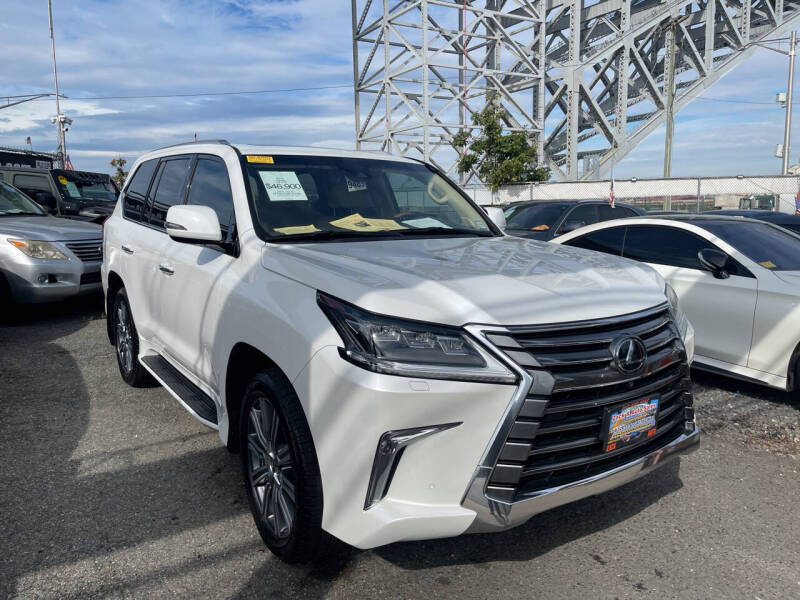 2016 Lexus LX 570
