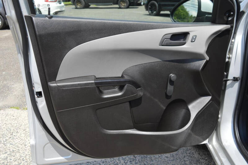 2020 Chevrolet Sonic LT