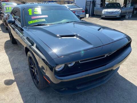 2015 Dodge Challenger for sale at CAR GENERATION CENTER, INC. in Los Angeles CA