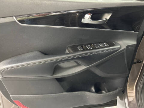 2019 Kia Sorento LX V6