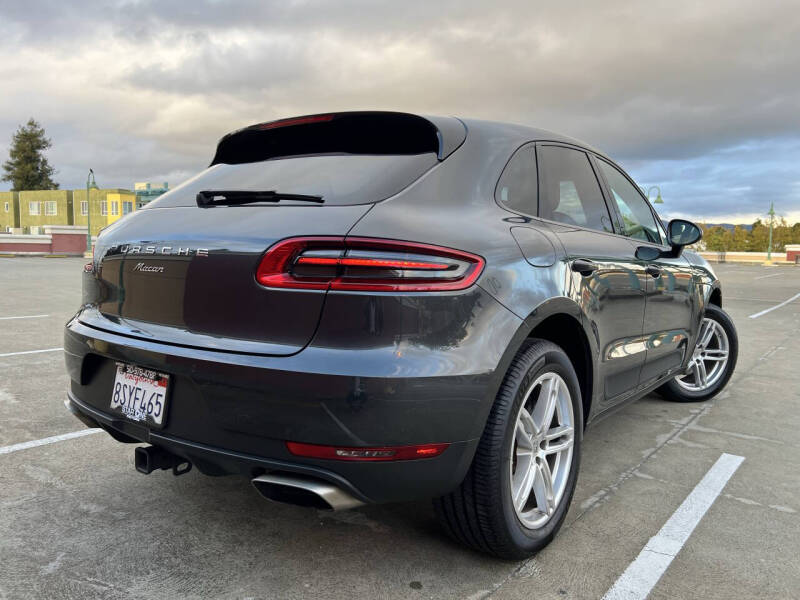 2018 Porsche Macan