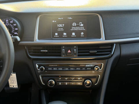 2017 Kia Optima LX