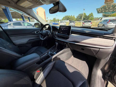 2022 Jeep Compass Latitude