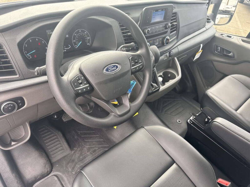 2025 Ford Transit
