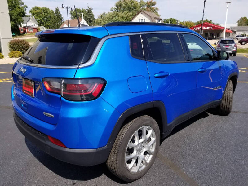 2022 Jeep Compass Latitude Lux