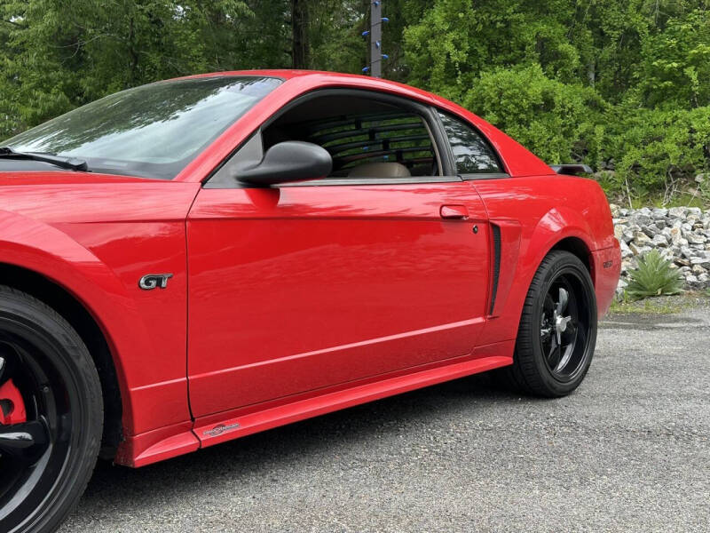 2002 Ford Mustang GT Deluxe