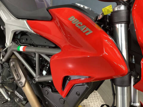 2013 Ducati Hyperstrada