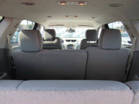 2017 Chevrolet Traverse LS