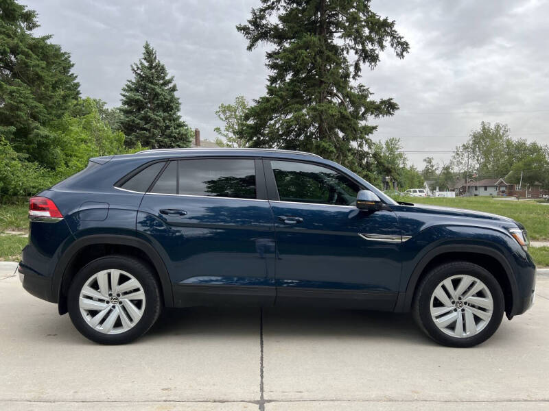 2023 Volkswagen Atlas Cross Sport V6 SE 4Motion