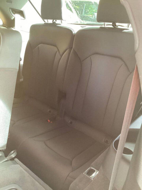 2022 Audi Q7 quattro Premium Plus 55 TFSI