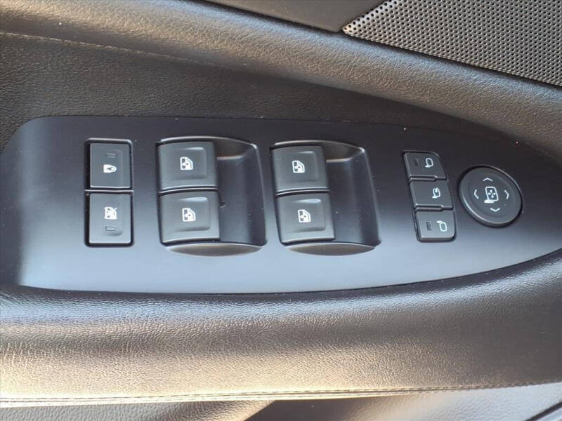 2018 Cadillac Escalade ESV Luxury