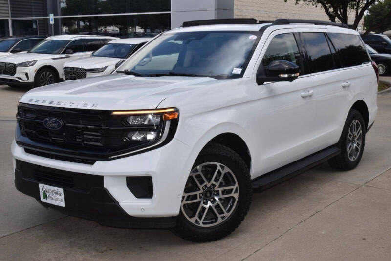 2025 Ford Expedition Active