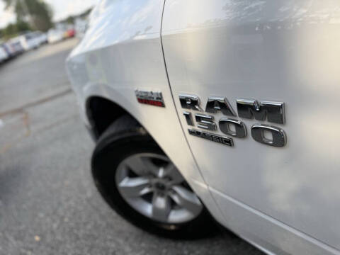 2019 RAM 1500 Classic SLT