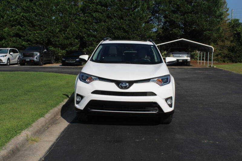 2018 Toyota RAV4 XLE