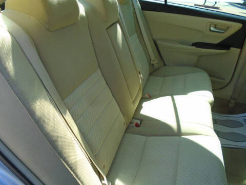 2016 Toyota Camry LE