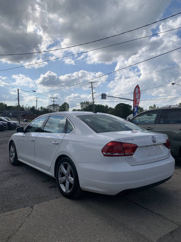 2015 Volkswagen Passat 1.8T Limited Edition