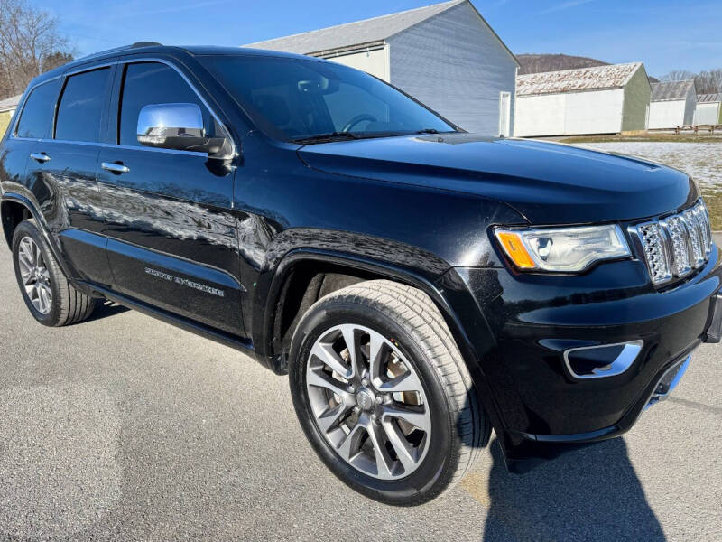 2017 Jeep Grand Cherokee Overland's photo