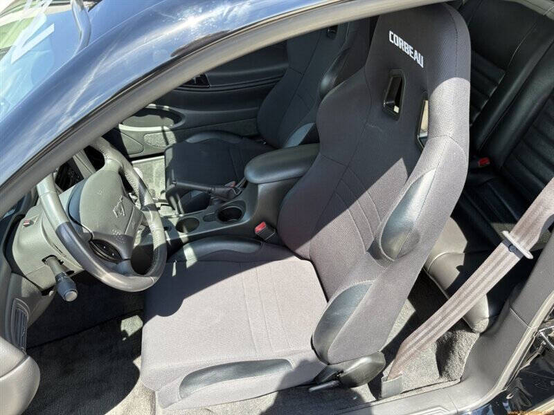 2002 Ford Mustang GT Deluxe