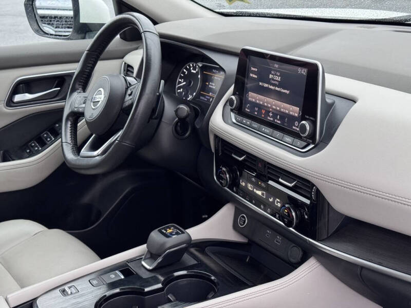 2021 Nissan Rogue SL