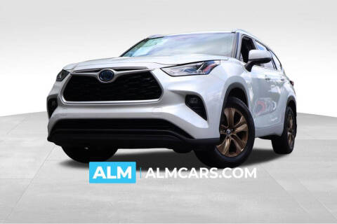 2023 Toyota Highlander Hybrid Bronze Edition