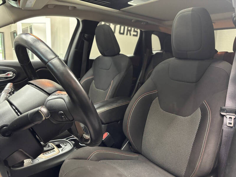 2016 Jeep Cherokee Latitude 75th Anniversary